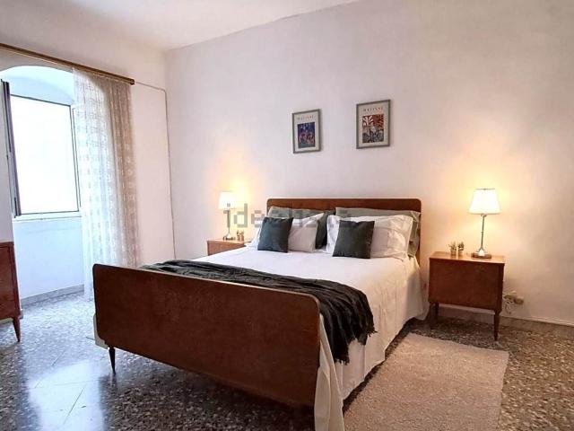 Villetta indipendente in vendita di 195 m² in Via Cirillo