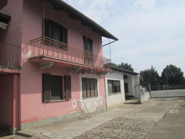 Villetta indipendente in vendita di 195 m² in Via dei Volontari