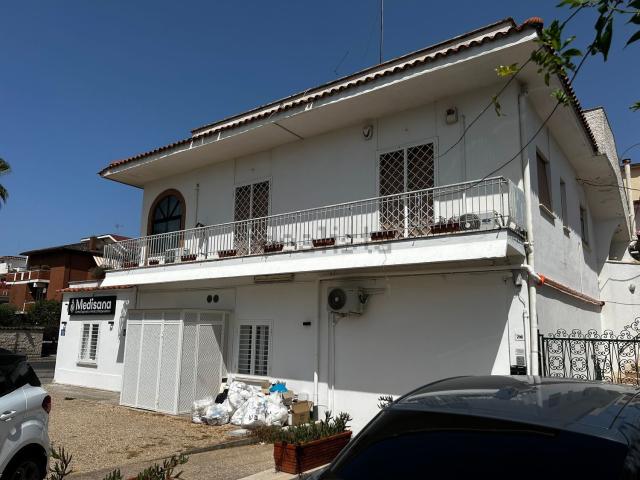 Villetta indipendente in vendita di 195 m² in Via di Valle Schioia, 296