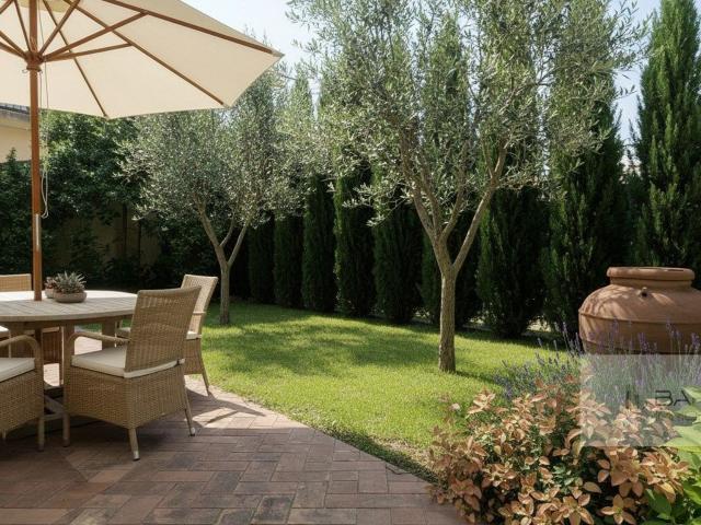 Villetta indipendente in vendita di 195 m² in Via Filippo Turati