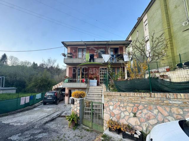 Villetta indipendente in vendita di 195 m² in Via Valle Fiorana