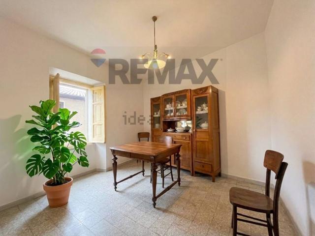 Villetta indipendente in vendita di 195 m² in Via XX Settembre, 37