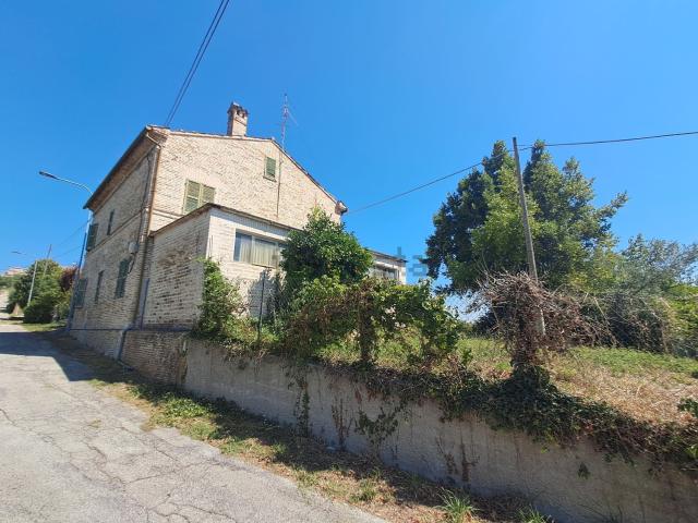 Villetta indipendente in vendita di 195 m² in Strada Bigi, 19
