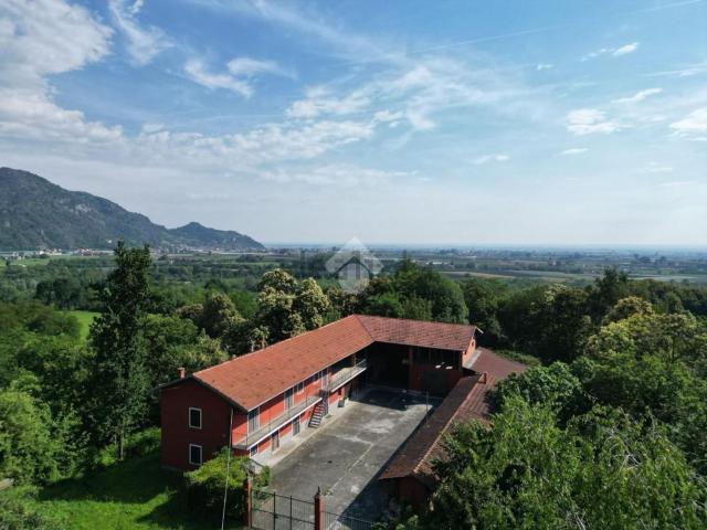 Villetta indipendente in vendita di 196 m² in Via Meira Bianca, 3
