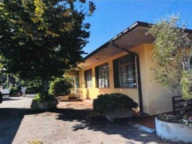 Villetta indipendente in vendita di 1978 m²