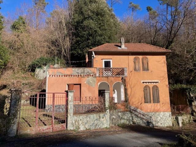 Villetta indipendente in vendita di 197 m² in Via groppo