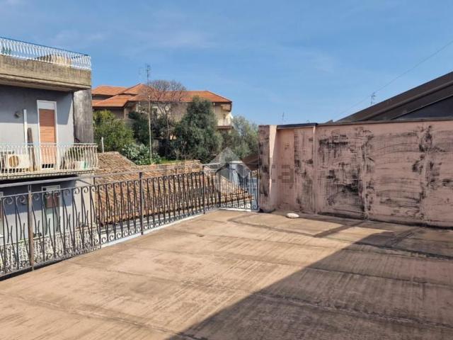 Villetta indipendente in vendita di 197 m² in Via Lavina, 29