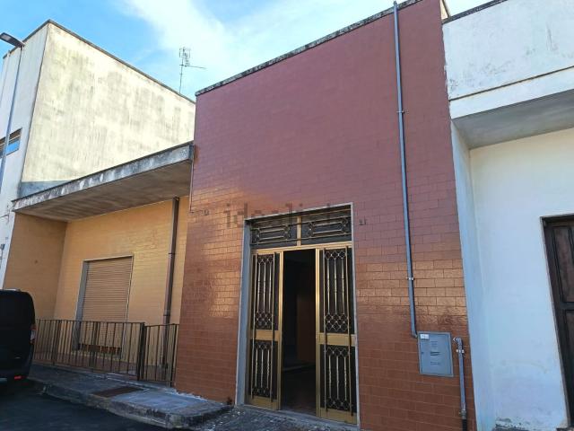 Villetta indipendente in vendita di 198 m² in Via Antonio Bortone, 30