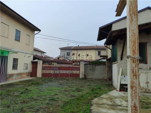 Villetta indipendente in vendita di 198 m² in Via Guglielmo Marconi, 1