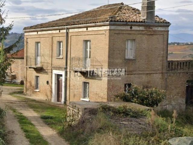 Villetta indipendente in vendita di 198 m² in Contrada Sterpara, 54