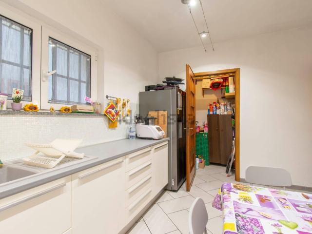 Villetta indipendente in vendita di 198 m² in Piazza Michele Galetto