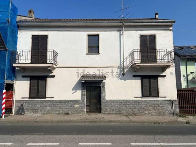 Villetta indipendente in vendita di 244 m² in Corso Risorgimento, 318