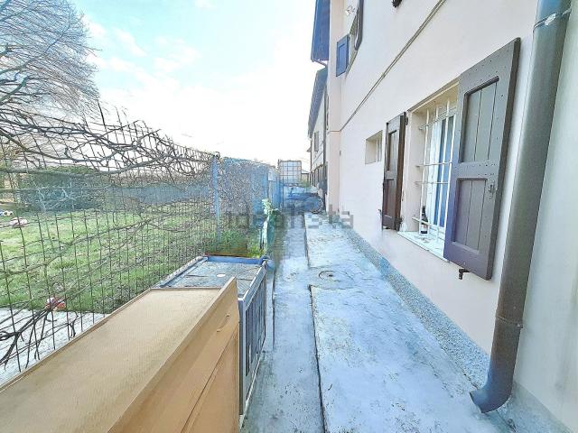 Villetta indipendente in vendita di 199 m² in Via Gonzaga