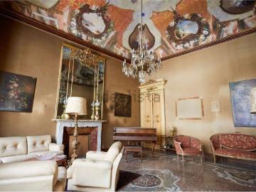 Villetta indipendente in vendita di 2000 m²