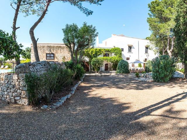 Villetta indipendente in vendita di 2000 m² in Contrada Pescara