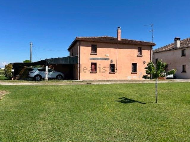 Villetta indipendente in vendita di 200 m² in Via Poazzo Inferiore