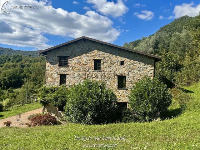 Villetta indipendente in vendita di 200 m²