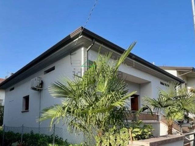 Villetta indipendente in vendita di 200 m²