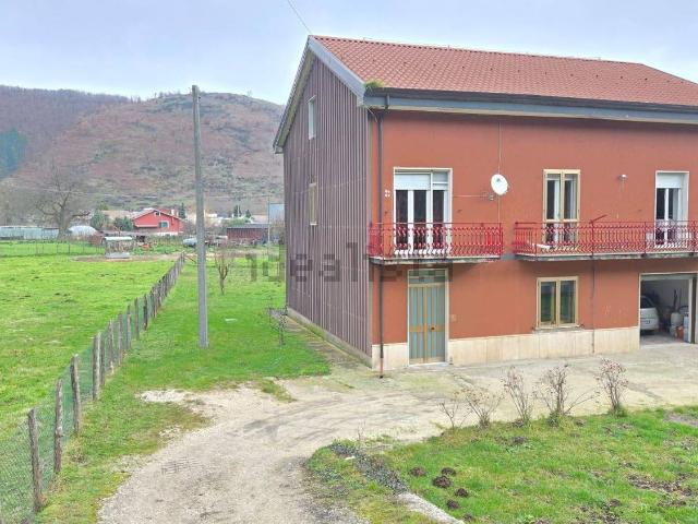 Villetta indipendente in vendita di 200 m²