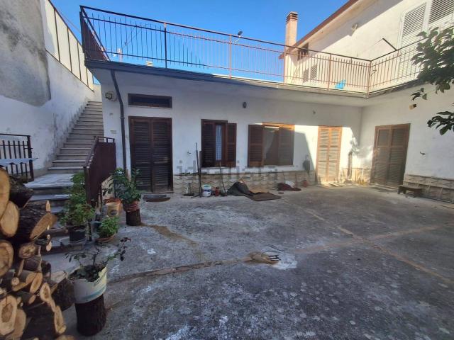 Villetta indipendente in vendita di 200 m²