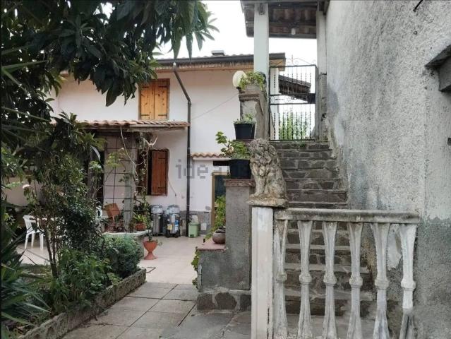 Villetta indipendente in vendita di 200 m²