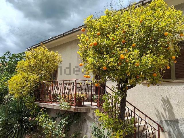 Villetta indipendente in vendita di 200 m²