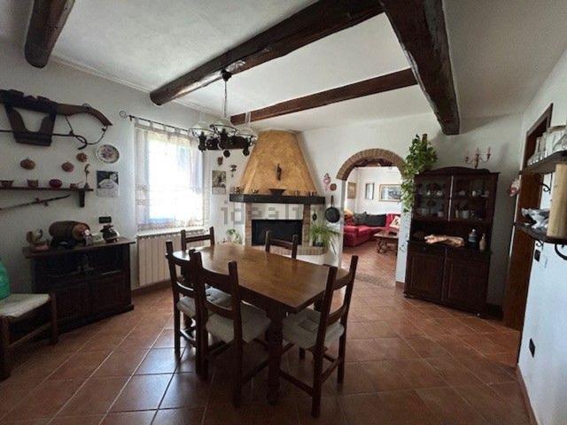 Villetta indipendente in vendita di 200 m² in Via Poazzo Inferiore, 5
