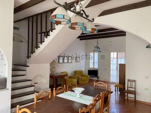 Villetta indipendente in vendita di 200 m² in Via Piemontesi, 72
