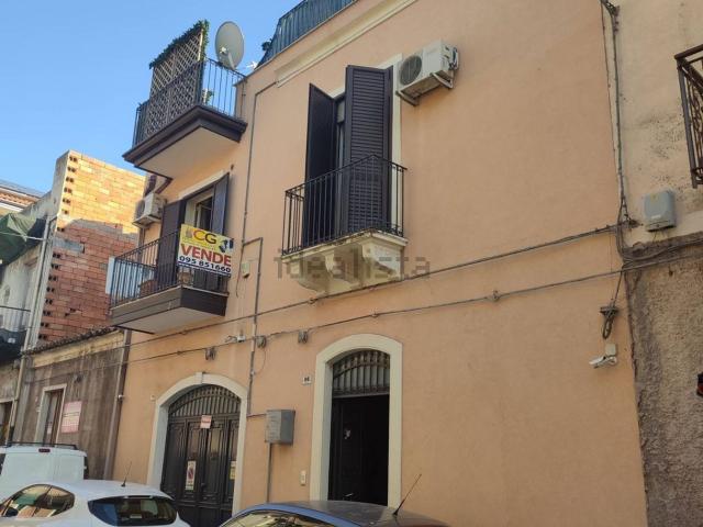 Villetta indipendente in vendita di 200 m² in Via Coniglio