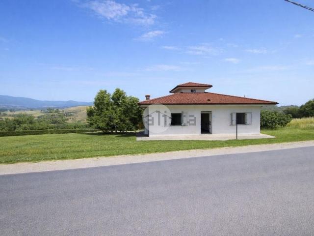 Villetta indipendente in vendita di 200 m² in Via CONTESSA, 1