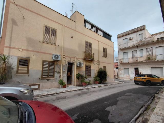Villetta indipendente in vendita di 200 m² in Via Coppola, 4