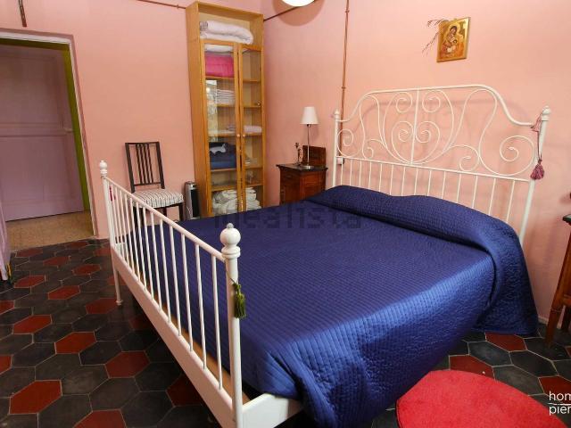 Villetta indipendente in vendita di 200 m² in Via Cortiglione