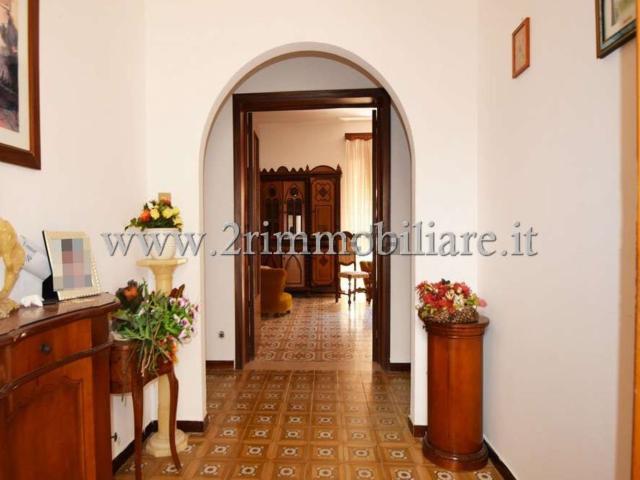Villetta indipendente in vendita di 200 m² in Via Catania