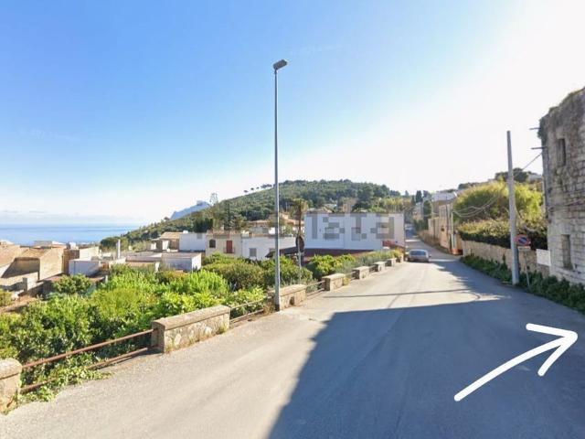 Villetta indipendente in vendita di 200 m² in Via Calabria, 13