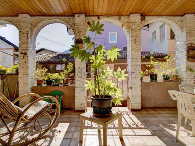 Villetta indipendente in vendita di 200 m² in Via Camposala, 4