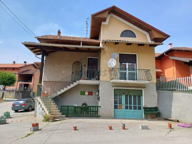Villetta indipendente in vendita di 200 m² in Via Cantone Bernado, 10