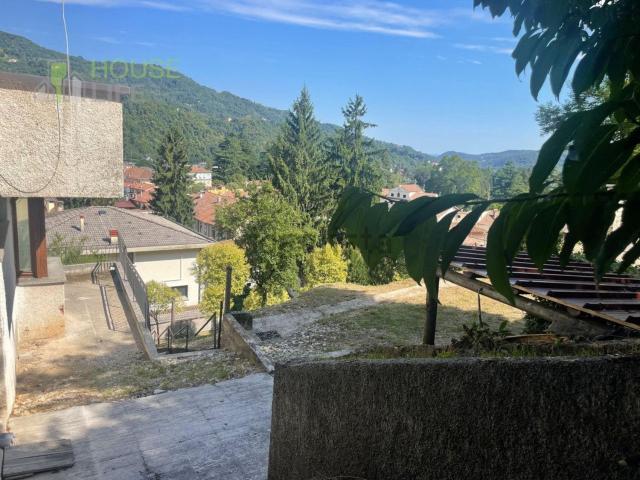 Villetta indipendente in vendita di 200 m² in Via Castello