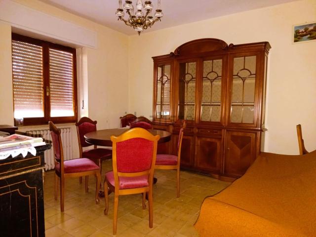 Villetta indipendente in vendita di 200 m² in Via Cesare Battisti, 34