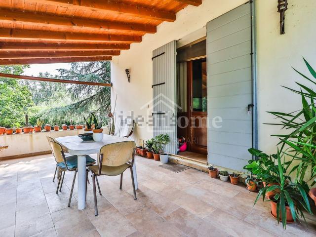 Villetta indipendente in vendita di 200 m² in Via Croara