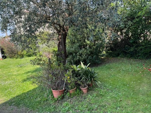 Villetta indipendente in vendita di 200 m² in Via Acqualunga