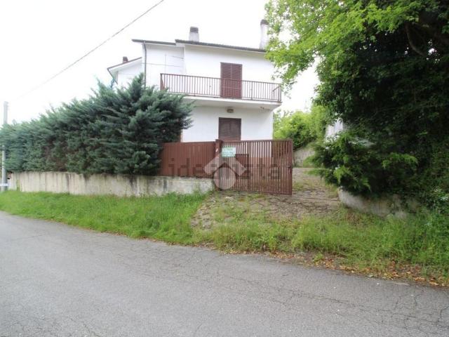 Villetta indipendente in vendita di 200 m² in Via Aia, 7