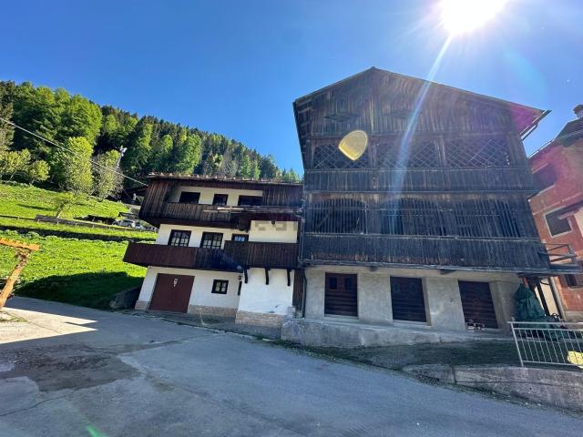 Villetta indipendente in vendita di 200 m² in Via Bortolot, 42