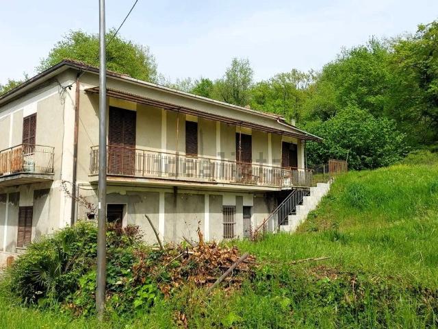 Villetta indipendente in vendita di 200 m² in Via Braccio d&apos Arpino