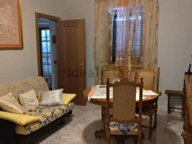 Villetta indipendente in vendita di 200 m² in Via G. D&apos Elia