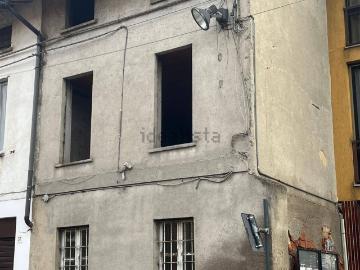 Villetta indipendente in vendita di 200 m² in Via G. Mazzini, 33
