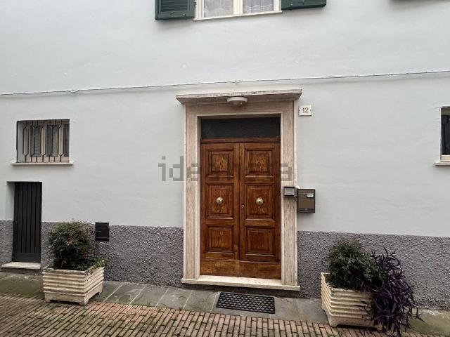 Villetta indipendente in vendita di 200 m² in Via G. Sbaraglini