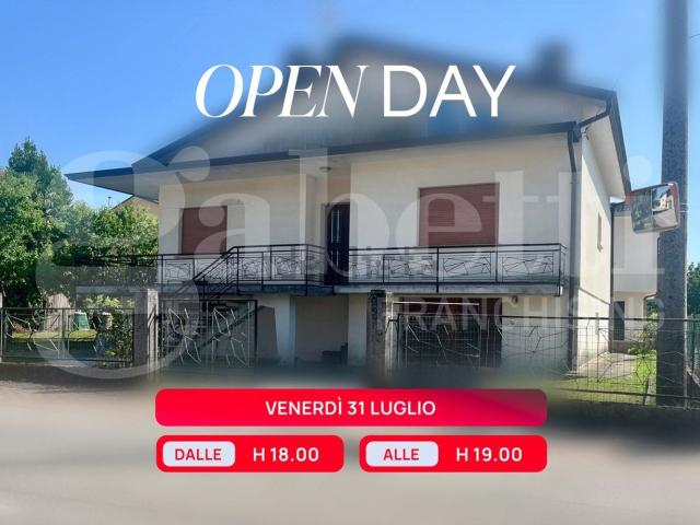 Villetta indipendente in vendita di 200 m² in Via Gorizia, 9