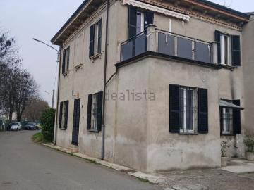Villetta indipendente in vendita di 200 m² in Via Gaspare Bragazzi, 2