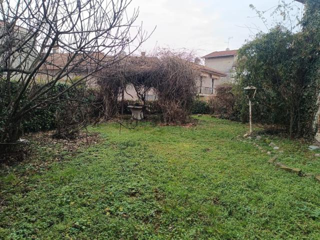 Villetta indipendente in vendita di 200 m² in Via Giuseppe Mazzini