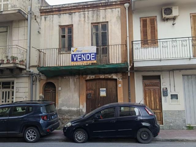 Villetta indipendente in vendita di 200 m² in Via Dante, 236